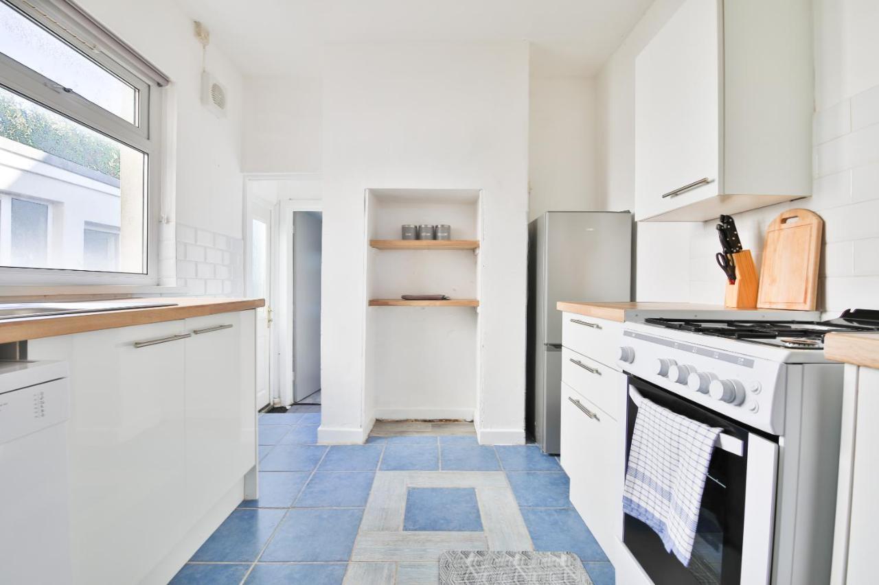 Spacious 3 Bedroom Close To Cardiff City Centre Ngoại thất bức ảnh